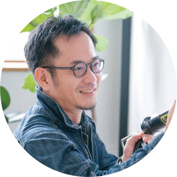 代表/八束  千明
